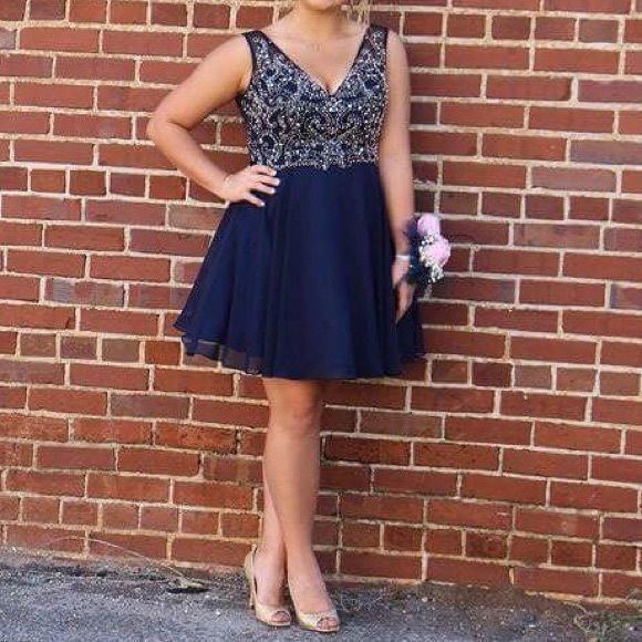 Dresses & Skirts - Homecoming dress